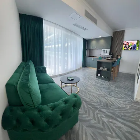 Moft By White Titanic * Năvodari