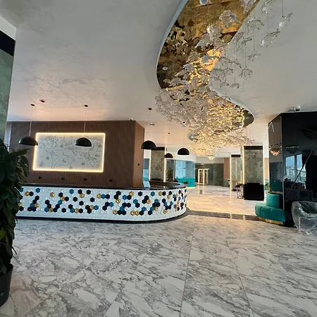 Apartment Moft By White Titanic